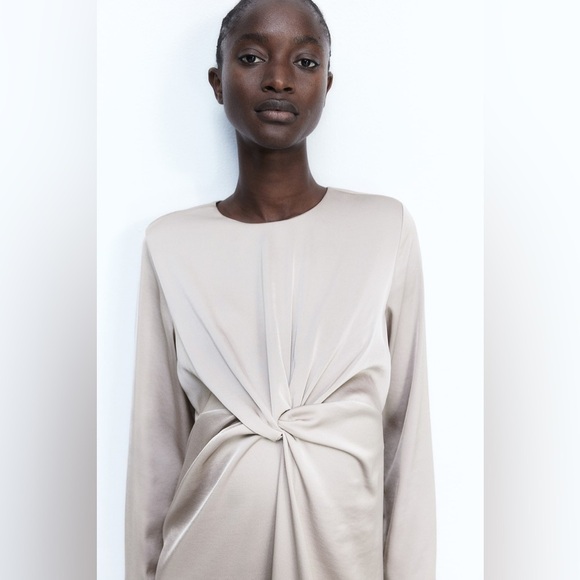 MAMA DRAPED KNOT-DETAIL SATIN DRESS - Picture 2 of 8